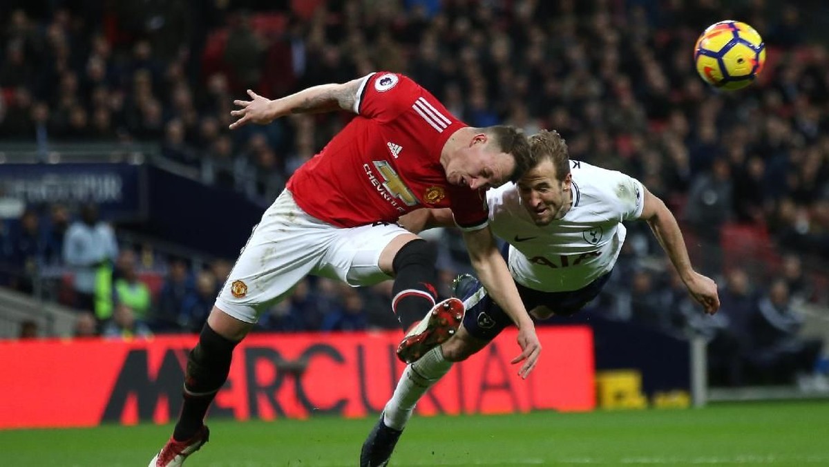Tottenham Hotspur vs Manchester United akan bertarung malam nanti. Simak jadwal siaran langsung duel ini (Steve Bardens/Getty Images)