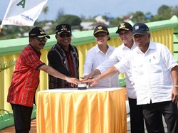 Sri Mulyani Resmikan Jembatan di Maluku yang Dibangun Pakai Utang