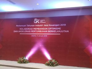JK Buka Pertemuan Tahunan OJK dengan Bankir JK Buka Pertemuan Tahunan OJK dengan Bankir