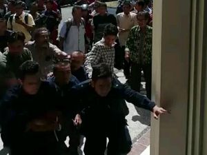 Maling Motor di Universitas Mataram Diamuk Massa