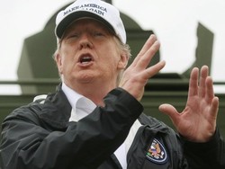 Kunjungi Perbatasan AS-Meksiko, Trump Kembali Mengancam Soal Tembok