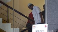 3 Bulan Buron, Eks Anggota DPRD Sumut Menyerahkan Diri