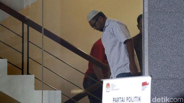 3 Bulan Buron, Eks Anggota DPRD Sumut Menyerahkan Diri