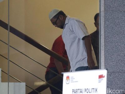 3 Bulan Buron, Eks Anggota DPRD Sumut Menyerahkan Diri
