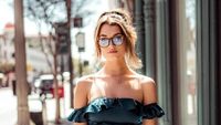Anoreksia Ketika Remaja, Model Cantik Ini Berubah Jadi Seksi Saat Dewasa