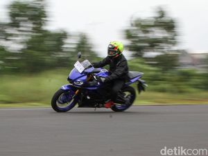 Tips Berkendara Motor Sport Fairing yang Aman dan Nyaman