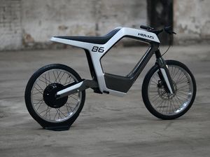 Motor Listrik Ini Beratnya Cuma 38 Kg, tapi Harganya Selangit Motor Listrik Ini Beratnya Cuma 38 Kg, tapi Harganya Selangit