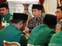 Bicara Dampak Corona, Jokowi Ajak GP Ansor Ikhtiar Dhohir dan Batin