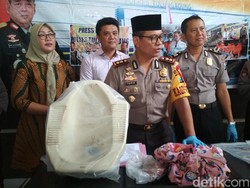 Polisi Amankan Barang Bukti Kasus Bayi Dibuang ke Kloset