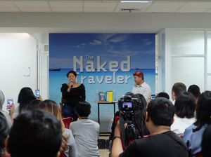 Momen Trinity Putuskan Akhiri Seri Buku Perjalanan The Naked Traveler Momen Trinity Putuskan Akhiri Seri Buku Perjalanan The Naked Traveler
