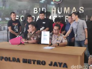 Polisi: Guru Tersangka Hoax Mengaku Pendukung Paslon 02