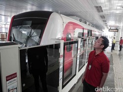 LRT Jakarta Uji Coba Publik Lagi Hari Ini, Masih Gratis
