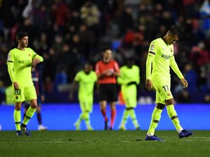 Tertidur, Barcelona pun Kalah