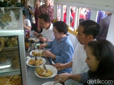 Megawati hingga Anies Baswedan, Ini 8 Tokoh yang Pernah Jajan di Warteg