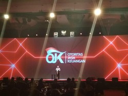 OJK Sebut Cuma 60% Orang RI Punya Rekening Bank
