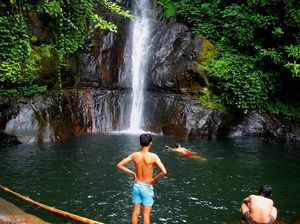 Foto: Air Terjun Biroro yang Eksotis Bagai Surga