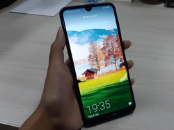 Huawei Lepas Y7 Pro Versi RAM 4 GB di Indonesia