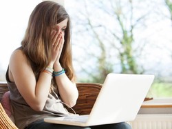 Cerita Gita Kerjai Penipu yang Minta Foto Telanjang untuk Penelitian