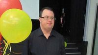 Pekerja Down Syndrome Ini Akhirnya Pensiun Dari McDonald
