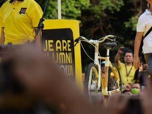 Gara-Gara Dipakai Jokowi, Sepeda Bambu Mulai Bikin Penasaran