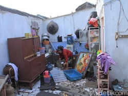 Detik-detik Puting Beliung Luluhlantakkan Ratusan Rumah di Rancaekek