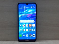 Huawei Y7 Pro (2019), Baterai Gede Performa Oke