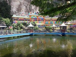 Liburan Singkat di Malaysia, Ini Destinasi Populernya