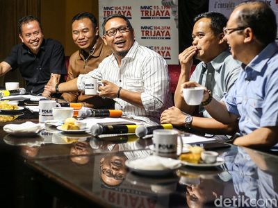 Panas Dingin Jelang Debat Capres
