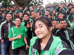 Viral, Foto Wanita yang Dikira Driver Ojek Online Cantik Ternyata Selebgram