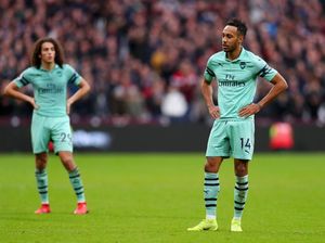 Main Tenang Saja, Arsenal