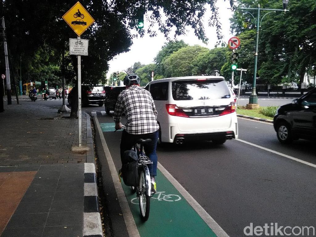Banyak Jalur Sepeda di Jakarta, Ini Harapan Para Pegowes Banyak Jalur Sepeda di Jakarta, Ini Harapan Para Pegowes