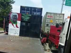 Video Aksi Bajing Loncat di Jakarta Utara Video Aksi Bajing Loncat di Jakarta Utara