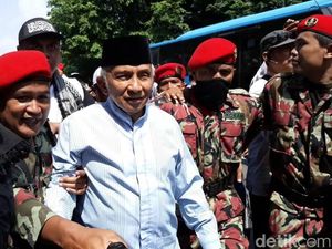 Terlambat, Amien Rais Tiba Saat Tablig PA 212 di Solo Sudah Bubar Terlambat, Amien Rais Tiba Saat Tablig PA 212 di Solo Sudah Bubar