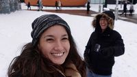 Foto: Liburan Mesra Nadine Chandrawinata dan Dimas Anggara