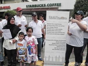 Aksi Mengenang Tragedi Bom Thamrin Aksi Mengenang Tragedi Bom Thamrin