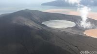 Foto: Melihat Lebih Dekat Kawah Gunung Anak Krakatau