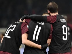 Cutrone pun meloloskan Milan ke babak perempatfinal Coppa Italia. Cutrone menjadi bintang kemenangan Milan, saat Higuain tampil memble di tengah rumor kepergiannya dari San Siro. (Foto: Paolo Rattini/Getty Images)
