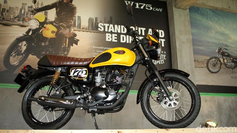 Kawasaki W175 Cafe Foto: Rifkianto Nugroho Kawasaki W175 Cafe Foto: Rifkianto Nugroho