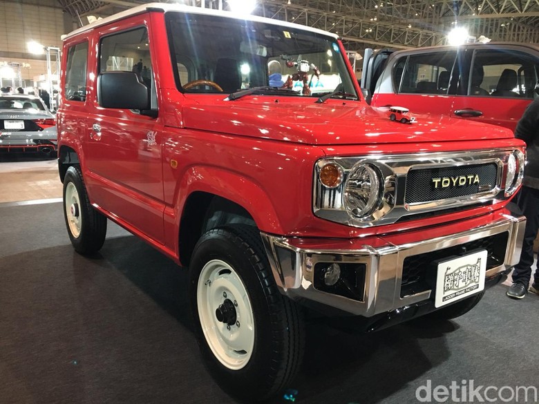 Suzuki Jimny Disulap Kaprikornus Toyota Land Cruiser. Foto: Dina Rayanti