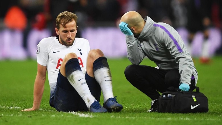 Cemasnya Pochettino Lihat Kane Pincang