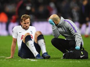 Cemasnya Pochettino Lihat Kane Pincang