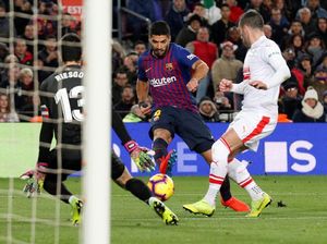 Hasil Liga Spanyol: Suarez Dua Gol, Barcelona Bungkam Eibar 3-0