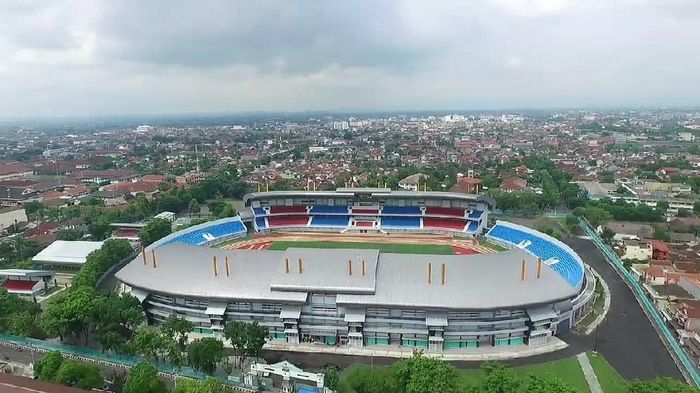 Foto Stadion Mandala Krida Yogyakarta Gambar Stadion