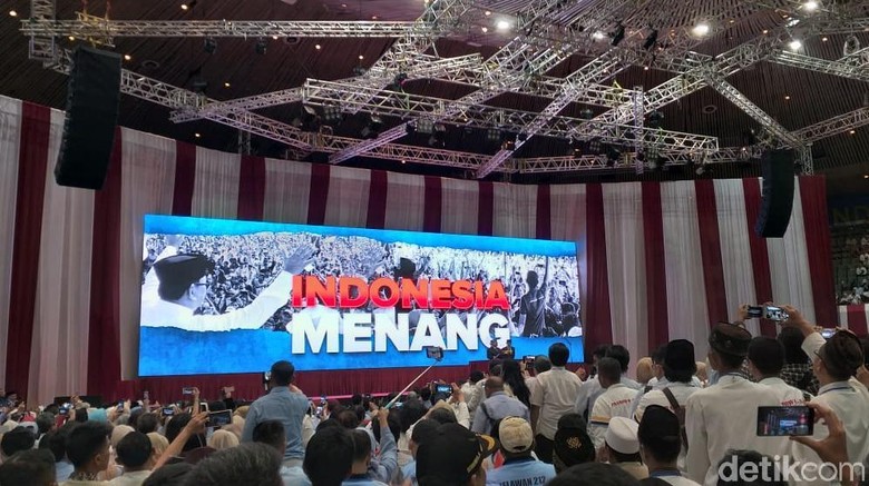 Prabowo: Petani Sedih, Saat Panen Ada Banjir Beras dari Luar Negeri! Prabowo: Petani Sedih, Saat Panen Ada Banjir Beras dari Luar Negeri!