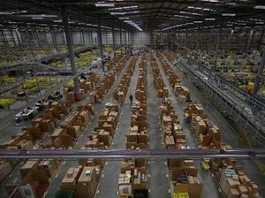Pembeli Amazon Dikirim Barang Random, Tamborin Sampai Kondom Pembeli Amazon Dikirim Barang Random, Tamborin Sampai Kondom