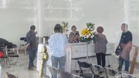 Selamat Jalan Robby Tumewu