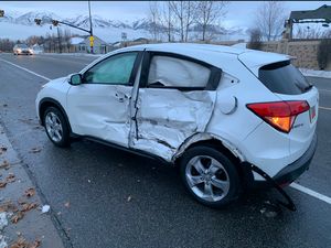Bahaya Bird Box Challenge saat Mengemudi, Jangan Ditiru!