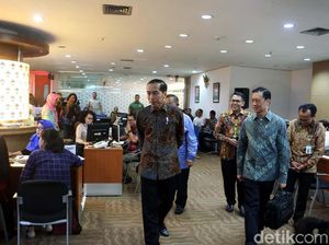 Ke BKPM, Jokowi Cek Izin Online Kelar 2 Jam