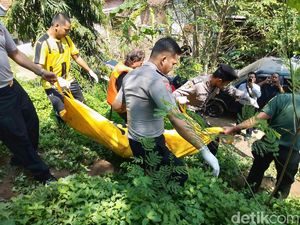 Mayat Perempuan Telanjang Ditemukan Terapung di Sungai Porong