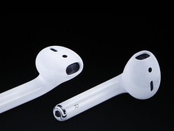 Bea Cukai Amerika Kekeuh Sita TWS OnePlus yang Mirip AirPods